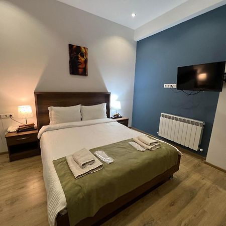 Hotel King Tom Tbilisi Eksteriør billede