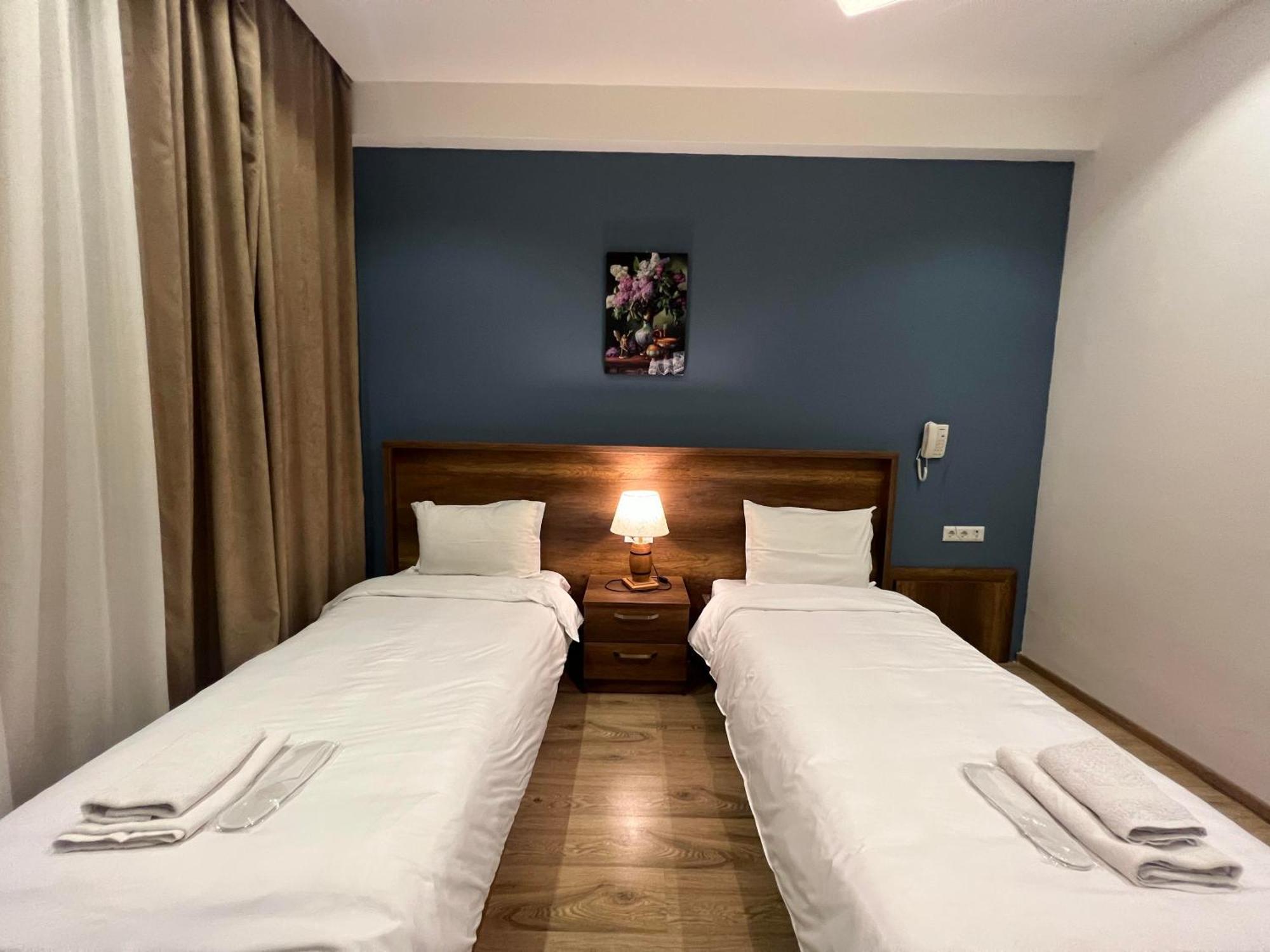 Hotel King Tom Tbilisi Eksteriør billede