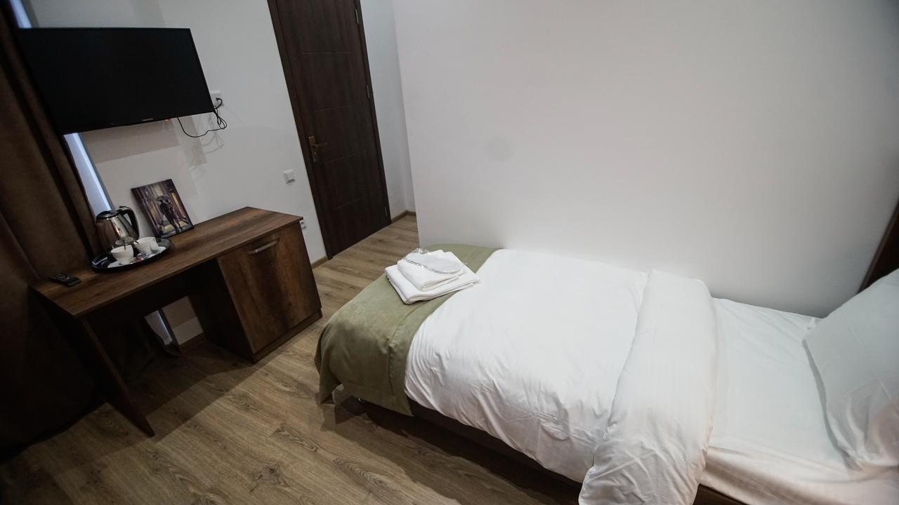 Hotel King Tom Tbilisi Eksteriør billede