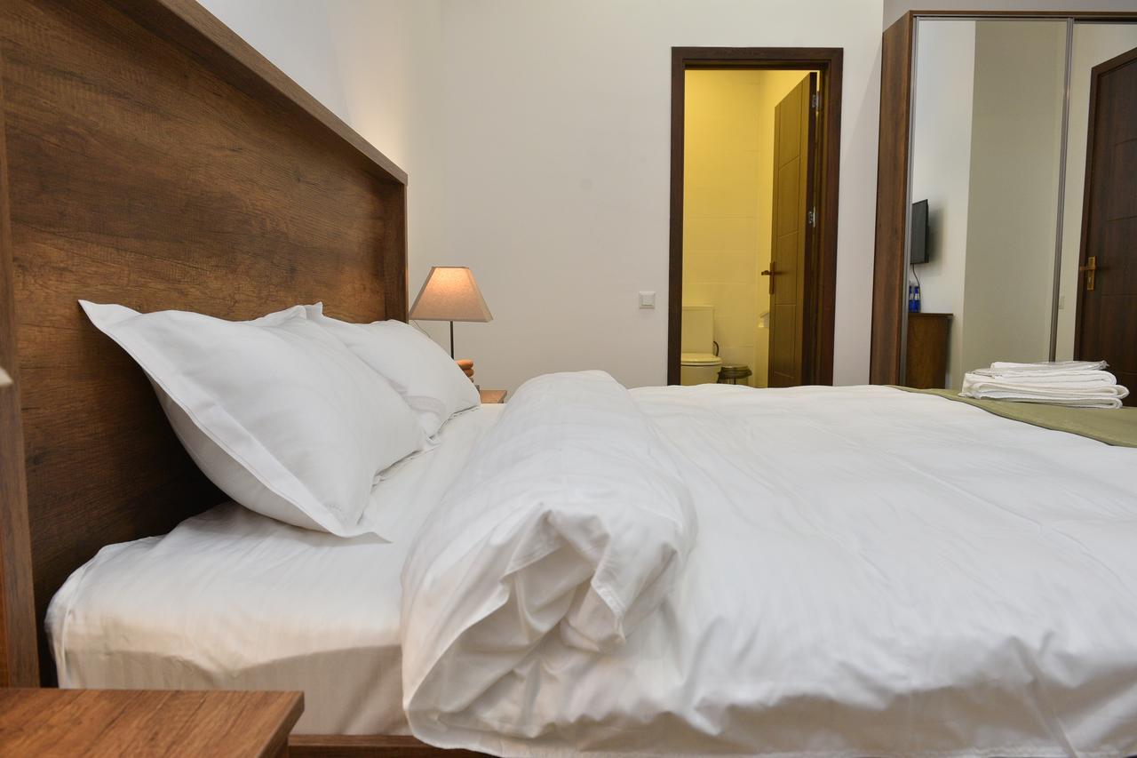 Hotel King Tom Tbilisi Eksteriør billede